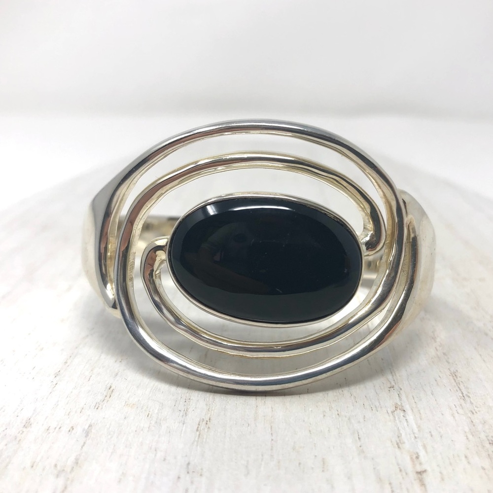 TAXCO Sterling silver bracelet, large onyx stone, 67.8g
